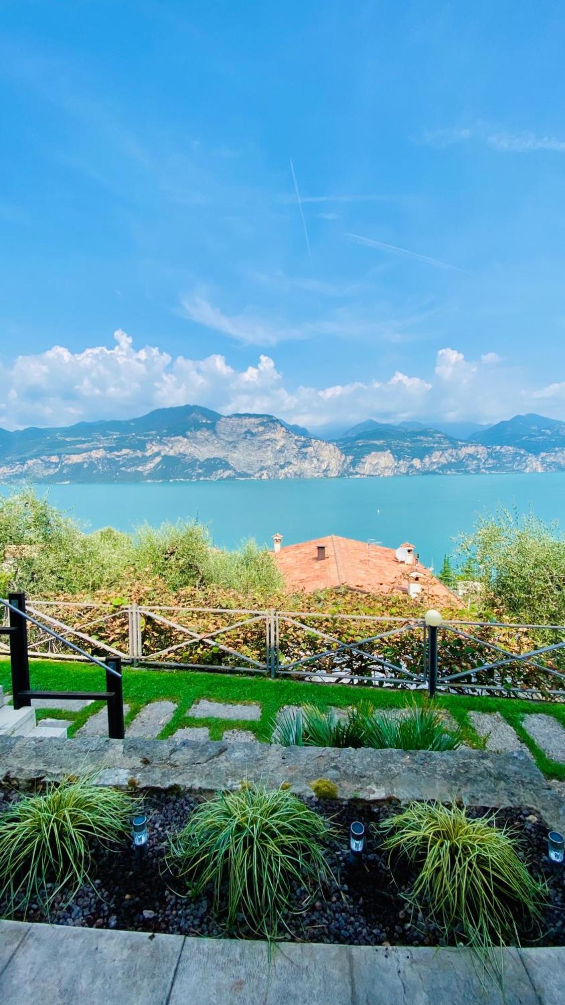 Welcome Traveller Charm Montees Apartment Brenzone sul Garda Exterior foto